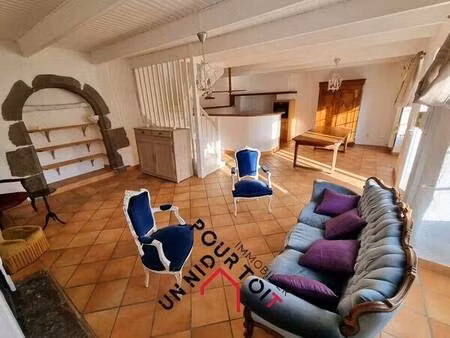 ensemble immobilier en pierre