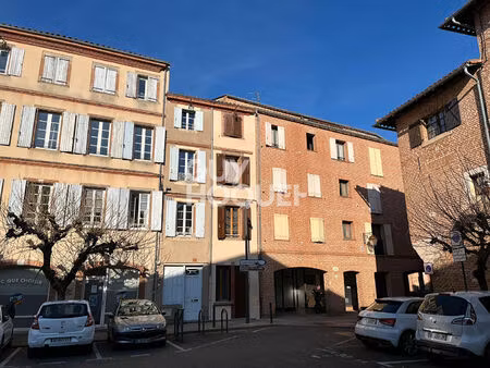 albi tribunal - bureau environ 10 m2