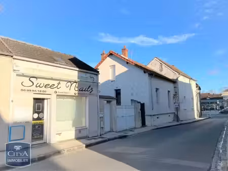 local commercial à louer 20 m² - villabé (91) - 550€