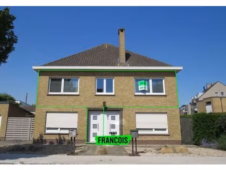 appartement te huur in sint-kruis met 2 slaapkamers