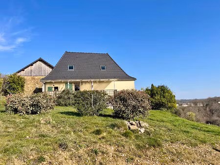 maison lascaux 9 pièce(s) 192 m2