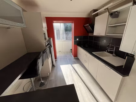 location appartement 3 pièces 64m² rodez 12000