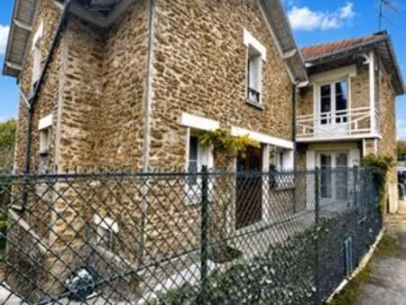 maison de 6 pièces de luxe en vente à esbly  île-de-france