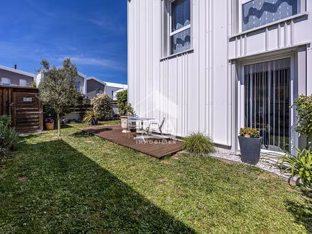 maison 4 pièces 88 m² à vendre / acheter la rochelle 17000 ? | era immobilier
