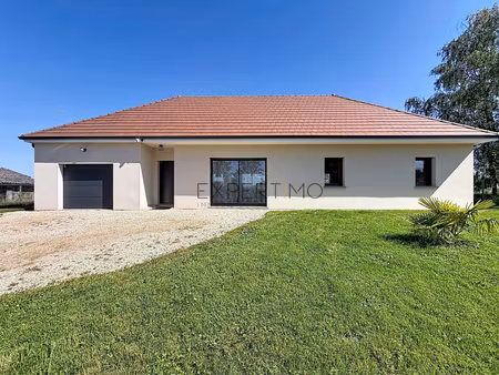 maison d’exception récente à brienne  122 m²  calme et raffinement au rendez-vous