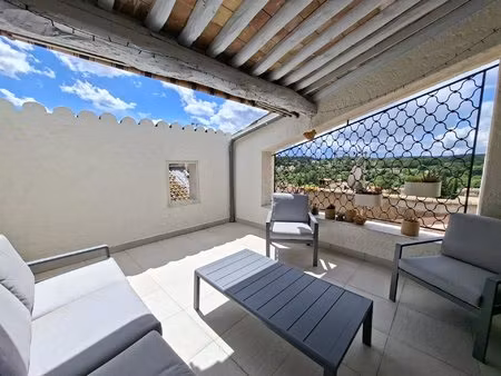 exceptionnelle maison de village de charme- 6 pieces-262 m2- la motte