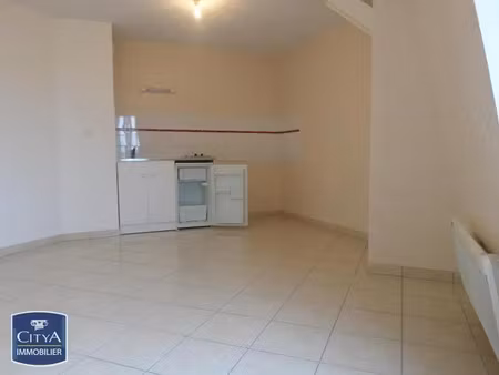 appartement à louer 1 pièce 28.85 m² - saumur (49) - 420€