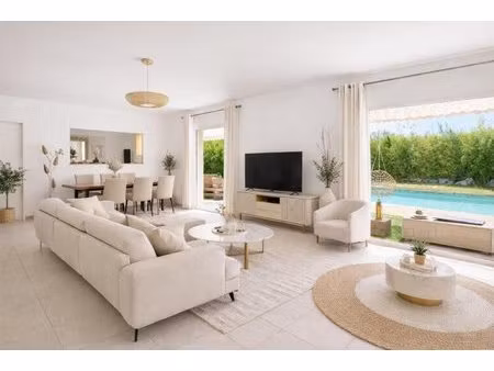 sollies ville villa de plain-pied de 260m² sur un terrain de 1600m²