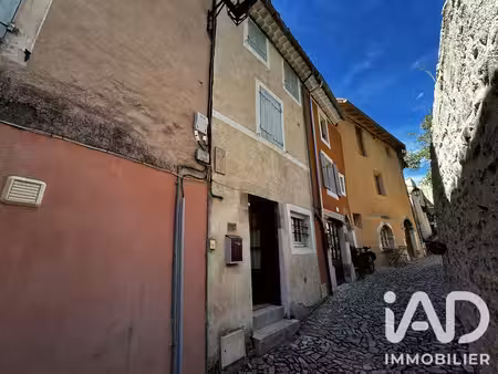 maison de village à montbrun-les-bains (26570)