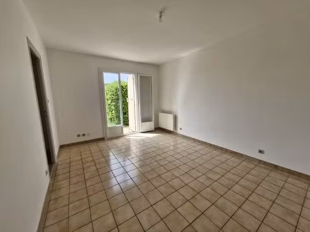 location appartement 4 pièces 80m² chanas 38150