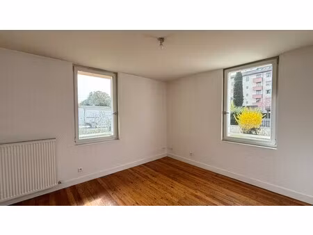 location appartement 2 pièces 47m²