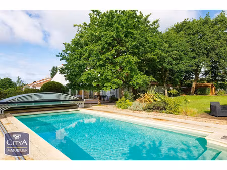 maison à vendre 8 pièces 182.3 m² - pornic (44) - 677 000€