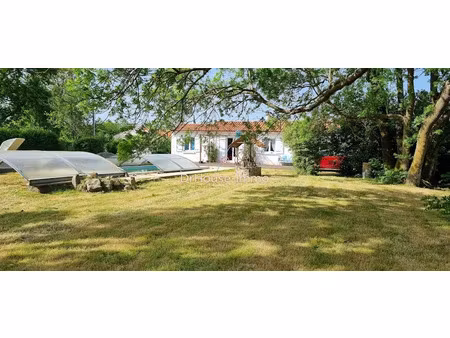 vente maison 6 pièces 100 m² à saint-denis-du-payré (85580)  200 500 €