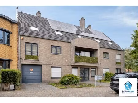 exclusief afgewerkte duplex met 3 slaapkamers en zonneterras
