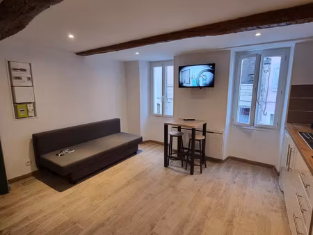 vente immeuble 300 m² trans-en-provence (83720)