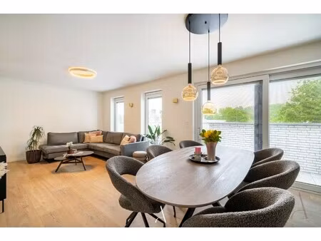 recent ben-appartement met zuidgericht terras in het centrum van molenbeersel