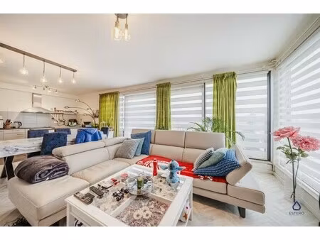 instapklaar 3-slaapkamer appartement met dakterras