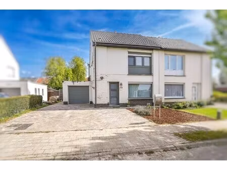 mooi gerenoveerde & instapklare 3-gevel woning te londerzeel