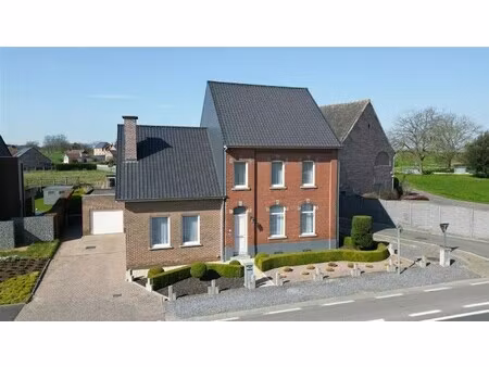 4-gevelwoning met mogelijkheid zorgwoning of praktijkruimte