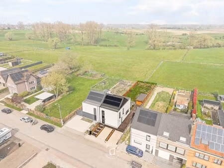 quasi nieuwbouw zonder btw met zicht op groen 4 slpk.