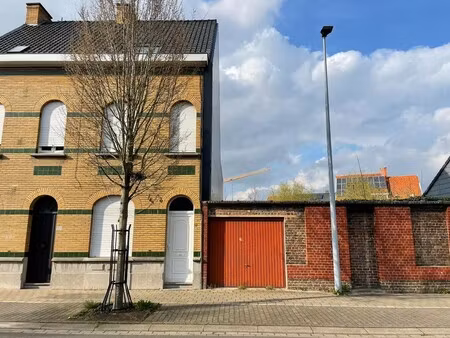 eengezinswoning + garage & tuin