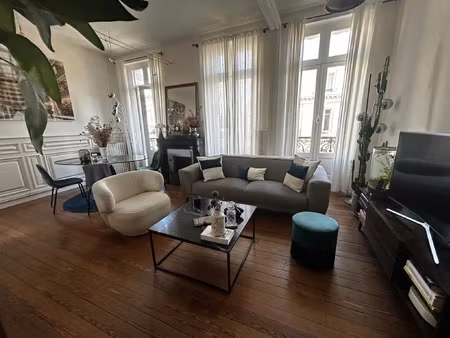 location appartement 3 pièces 67 m² à bordeaux (33000)