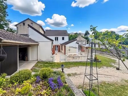 creil (60) – maison de ville familiale – 150 m² – 5 pièces – jardin & garages – proche gar