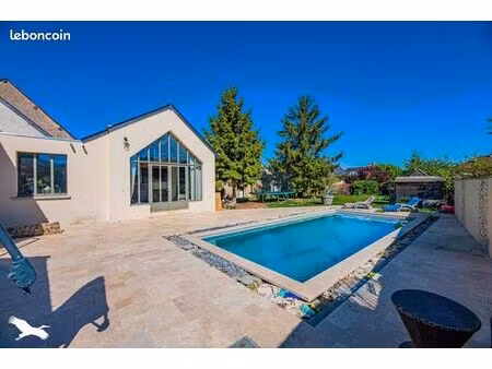 ferme 7 pièces 240 m²