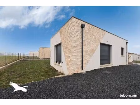 pavillon 4 pièces 117 m²
