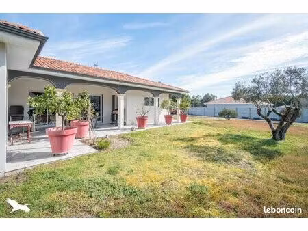 maison 6 pièces 162 m²