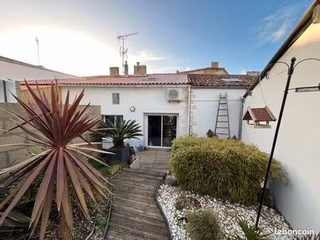 maison 3 pièces 111 m²