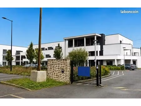 appartement 1 pièce 28 m²