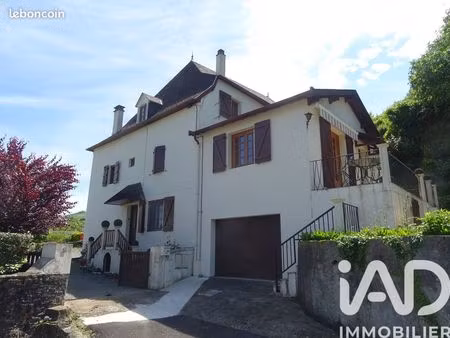 maison 12 pièces 192 m²