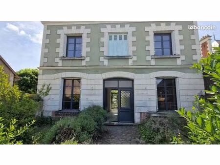 maison 7 pièces 133 m²