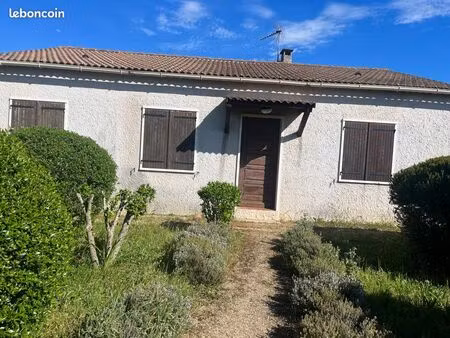 ?maison 86 m² – du potentiel  du calme… et un peu d’huile de coude ??