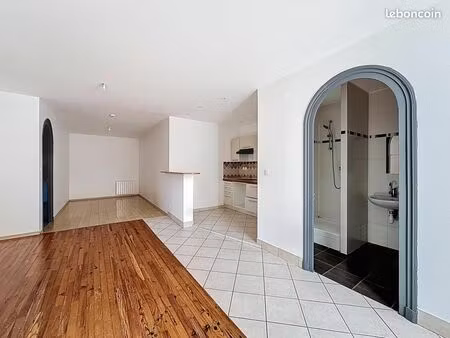 appartement 3 pièces 51 m²