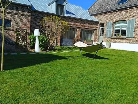 maison 8 pièces 223 m²