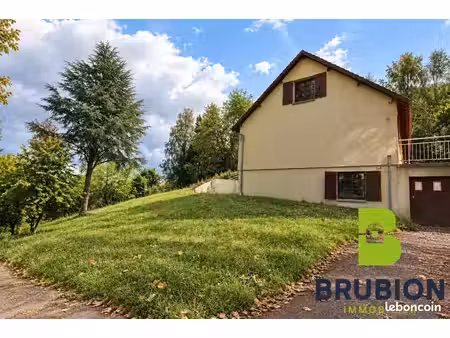 pavillon 10 pièces 208 m²