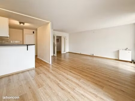 appartement 5 pièces 101 m²