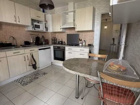 appartement 4 pièces 97 m²