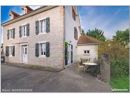 vente | maison | 10p | 6ch | 219.11 m² | momas | expo sud/sud-est | terrasse