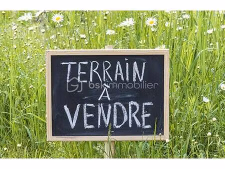 terrain de 1 598 m² à saint-jean-de-marsacq