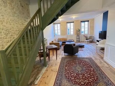 chambre meublée 17 m² en location – maison 185 m² – lesparre-médoc