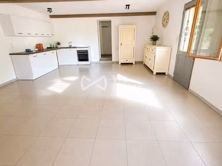 appartement 2 pièces 64 m²