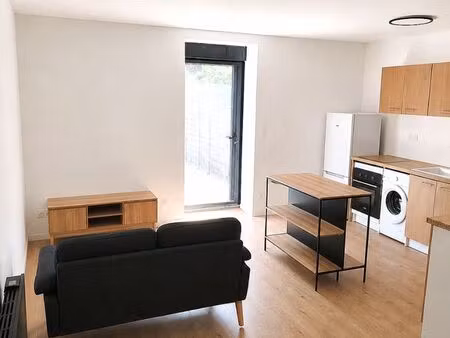 joli t2 meublé refait à neuf