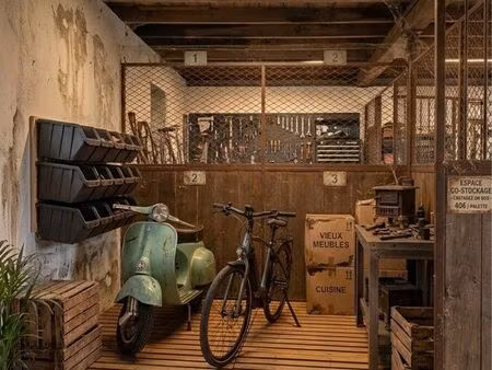 emplacement box sécurisé – 45 – idéal vélo / scooter / stockag