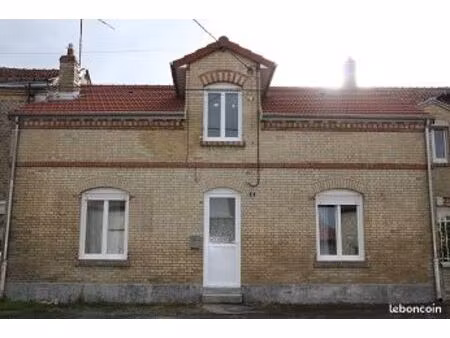 location maison 113m² juniville