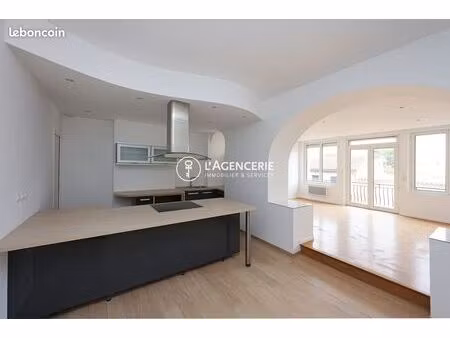 appartement 2 pièces 65 m²