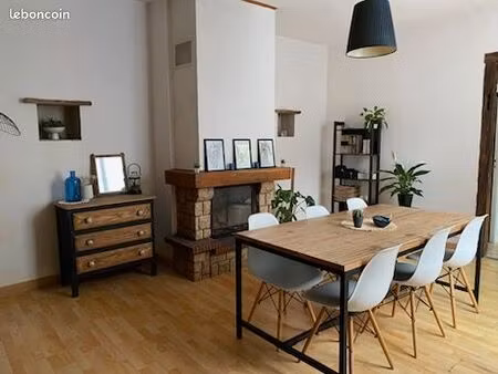 apparemment avec jardin et garage