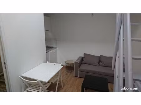 studio mezzanine meublé au centre de lesquin